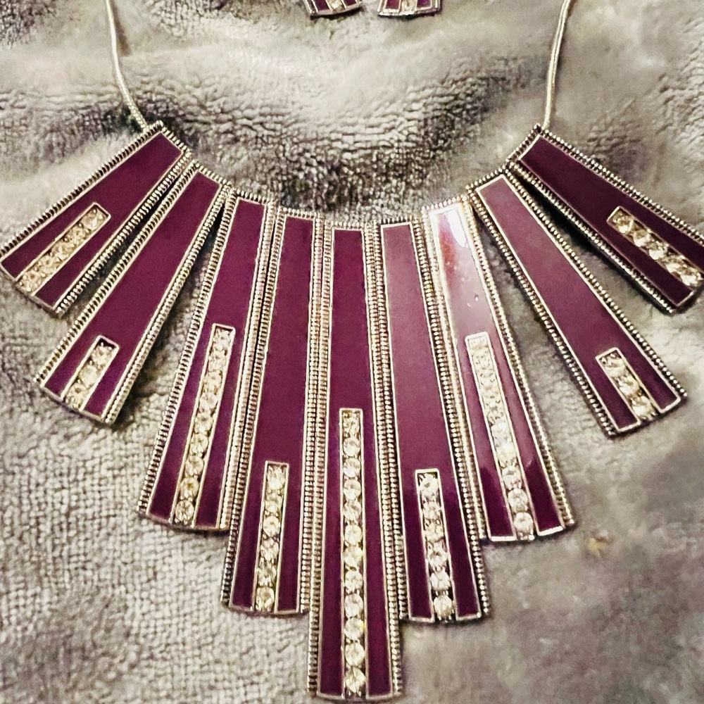 Plum with rhinestones necklace and earrings